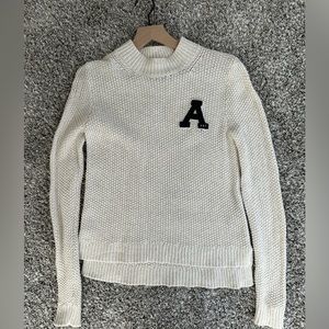 Abercrombie sweatshirt, size xs
